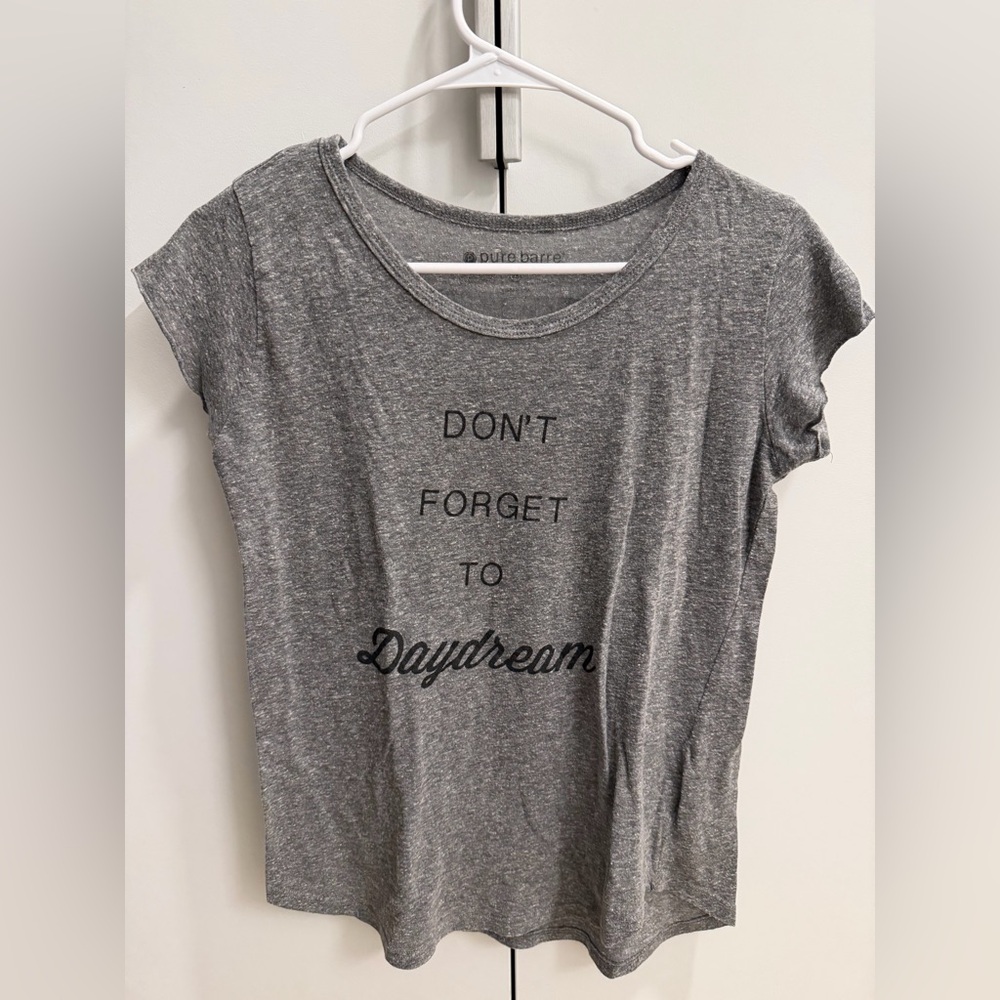 Gray Graphic T-Shirt with Daydream Print